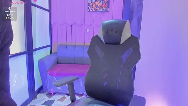 Snapshot of shaden_ chatting on 12, 2, 2026 shaden online show from 12, 2, 2026