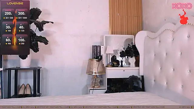 Anisha Foxx online show from 26, 2, 2026