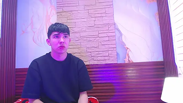 massimoferrera303av online show from 3, 2, 2026