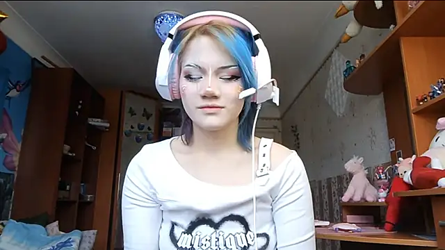 Snapshot of KathernSaulters chatting on 2, 2, 2026 KathernSaulters online show from 2, 2, 2026