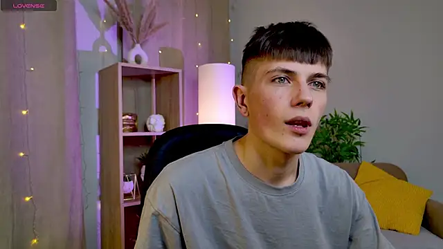 Snapshot of Rony_Joy chatting on 8, 2, 2026 Rony Joy online show from 8, 2, 2026