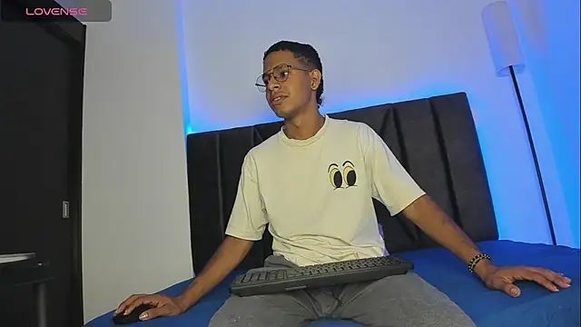 StellayDrake online show from 20, 2, 2026