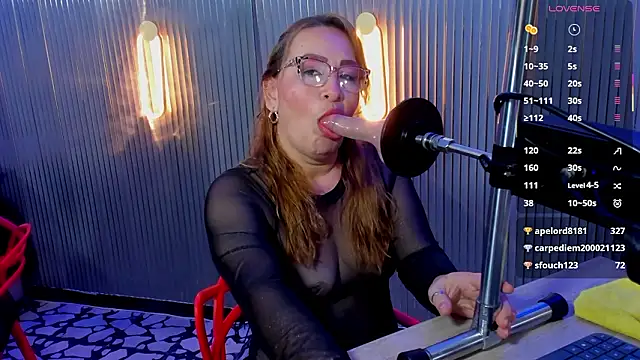 Snapshot of nazly_bigass chatting on 9, 2, 2026 nazly bigass online show from 9, 2, 2026