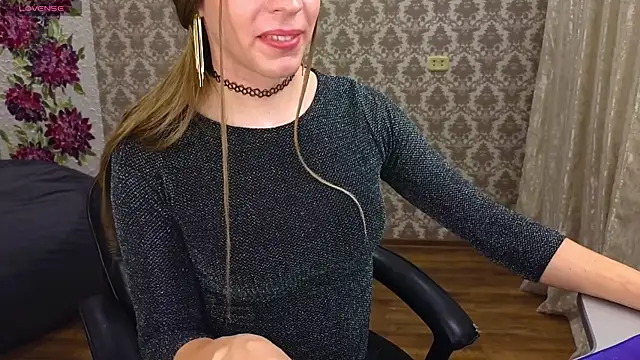 Snapshot of Anna_inHear chatting on 28, 7, 2026 Anna inHear online show from 28, 7, 2026