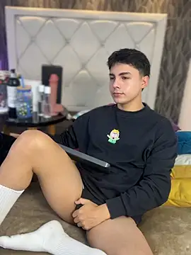 Snapshot of Samu_Hott chatting on 17, 3, 2026 Samu Hott online show from 17, 3, 2026