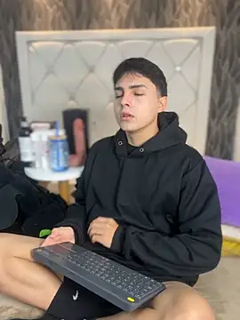 Snapshot of Samu_Hott chatting on 30, 3, 2026 Samu Hott online show from 30, 3, 2026