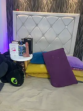 Snapshot of Samu_Hott chatting on 9, 4, 2026 Samu Hott online show from 9, 4, 2026