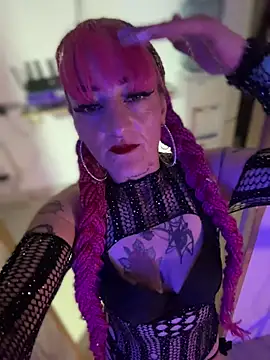 Snapshot of Karolaiin_LS chatting on 8, 2, 2026 Karolaiin LS online show from 8, 2, 2026