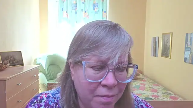 Snapshot of Emma_Eclipsee chatting on 29, 3, 2026 Emma Eclipsee online show from 29, 3, 2026
