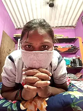 Snapshot of Tamil_Hot_Nisha chatting on 15, 3, 2026 Tamil Hot Nisha online show from 15, 3, 2026