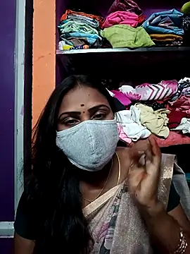 Snapshot of Tamil_Hot_Nisha chatting on 20, 4, 2026 Tamil Hot Nisha online show from 20, 4, 2026