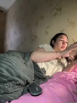 Naughtgirl 2026 online show from 14, 2, 2026