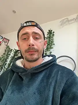 Piratee666 online show from 14, 4, 2026