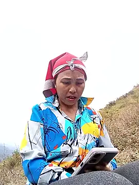 Snapshot of lena-cute chatting on 9, 2, 2026 lena-cute online show from 9, 2, 2026