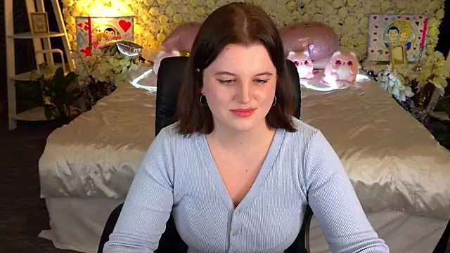 KristiFoxy online show from 9, 4, 2026