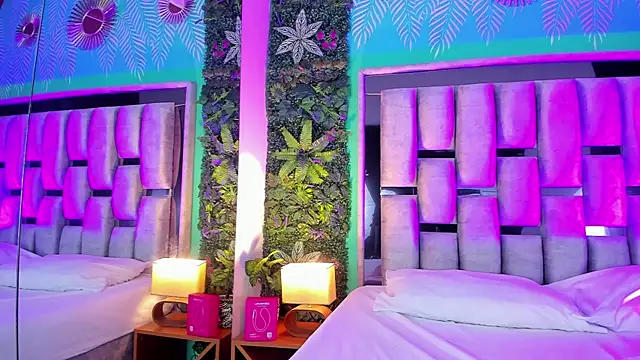 Snapshot of Mari_cooper1 chatting on 16, 3, 2026 Mari cooper1 online show from 16, 3, 2026