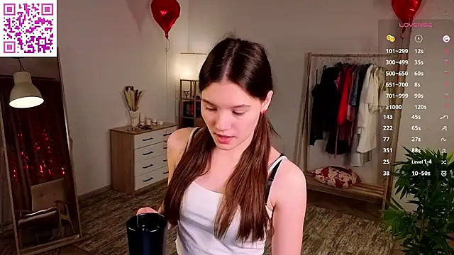 Snapshot of MirthaZien chatting on 3, 3, 2026 MirthaZien online show from 3, 3, 2026