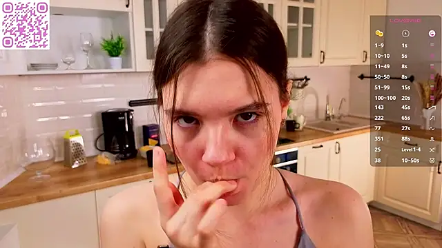 Snapshot of MirthaZien chatting on 27, 3, 2026 MirthaZien online show from 27, 3, 2026