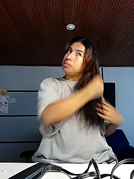 MeelFox online show from 11, 2, 2026