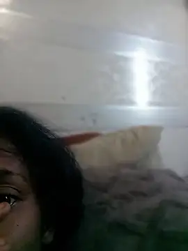 loveofpetitegirls34 online show from 8, 5, 2026