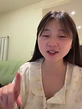 Snapshot of LXR77887 chatting on 24, 4, 2026 LXR77887 online show from 24, 4, 2026