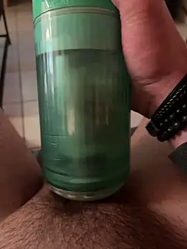 Snapshot of Kylxxx8 chatting on 20, 3, 2026 Kylxxx8 online show from 20, 3, 2026