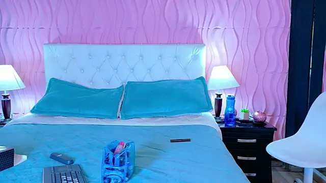 Snapshot of Mia_Cherry__ chatting on 31, 3, 2026 Mia Cherry online show from 31, 3, 2026