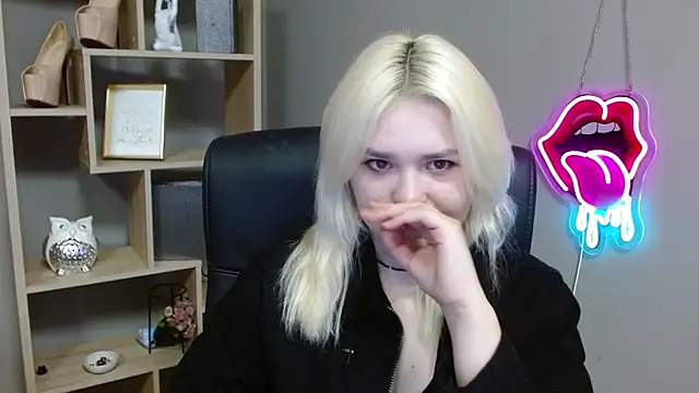 SweetLilyxo online show from 23, 2, 2026