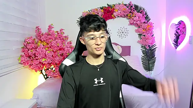 Patrick Howland  online show from 6, 4, 2026