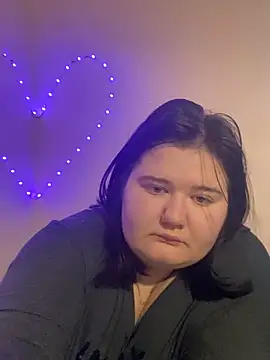 AngelKiras online show from 25, 2, 2026