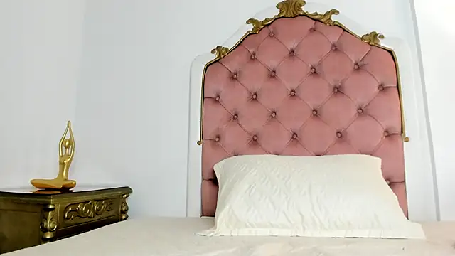 Snapshot of amaia_6 chatting on 1, 4, 2026 amaia 6 online show from 1, 4, 2026