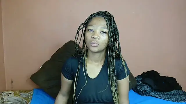 Snapshot of ForeverSexy_ chatting on 27, 4, 2026 ForeverSexy online show from 27, 4, 2026