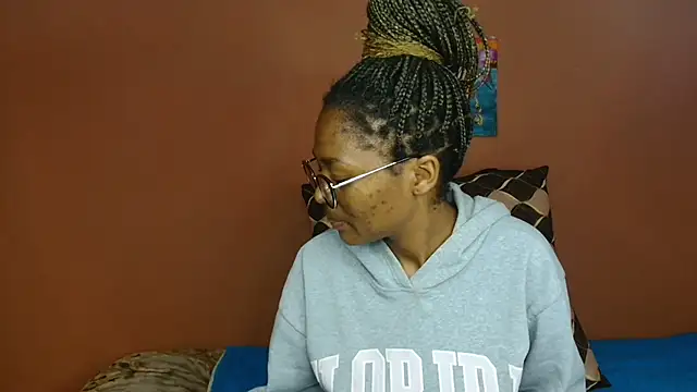 Snapshot of ForeverSexy_ chatting on 31, 5, 2026 ForeverSexy online show from 31, 5, 2026