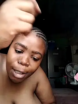 Snapshot of blxckiey chatting on 22, 4, 2026 blxckiey online show from 22, 4, 2026