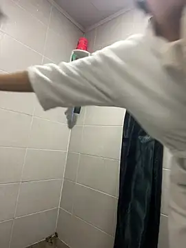 Emma Sanz   online show from 19, 3, 2026