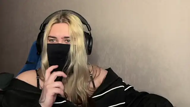 UnaXyling online show from 25, 2, 2026