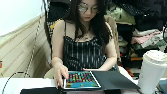 Snapshot of xiaoxiaowan11 chatting on 14, 4, 2026 xiaoxiaowan11 online show from 14, 4, 2026