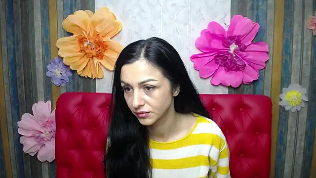 Snapshot of EvaClarkk chatting on 15, 4, 2026 EvaClarkk online show from 15, 4, 2026