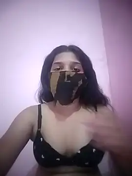 Snapshot of sexy_taniya21 chatting on 2, 3, 2026 sexy taniya21 online show from 2, 3, 2026