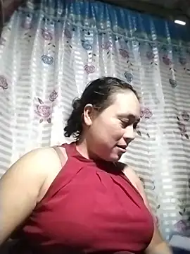 Snapshot of May_Bombs chatting on 4, 2, 2026 May Bombs online show from 4, 2, 2026