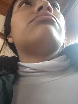 Snapshot of Julieta_Parker chatting on 16, 2, 2026 Julieta Parker online show from 16, 2, 2026