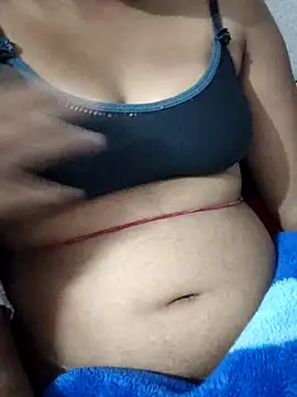 Snapshot of Tiay_009 chatting on 6, 2, 2026 Tiay 009 online show from 6, 2, 2026