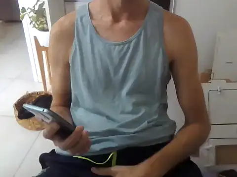 Snapshot of willyhot_hot chatting on 17, 3, 2026 willyhot hot online show from 17, 3, 2026