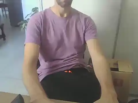 Snapshot of willyhot_hot chatting on 23, 4, 2026 willyhot hot online show from 23, 4, 2026