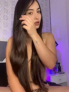 Mia rivers   online show from 6, 3, 2026