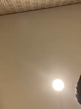 Mia rivers   online show from 17, 4, 2026