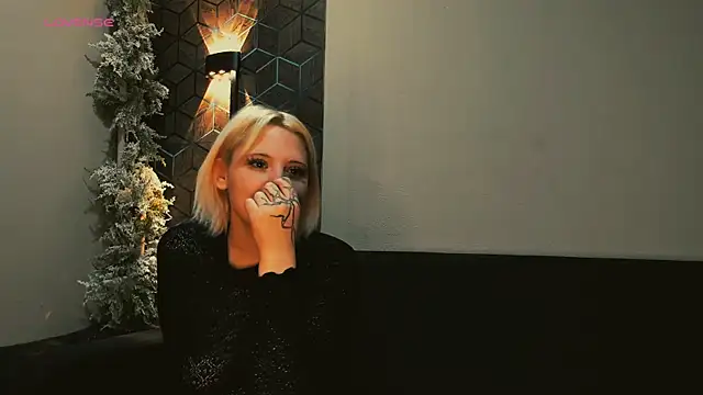 Snapshot of ImNysha chatting on 18, 4, 2026 ImNysha online show from 18, 4, 2026