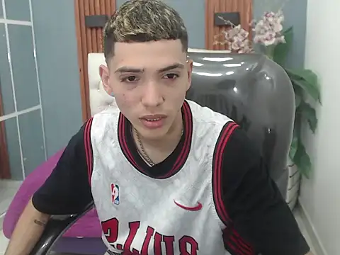 Asher costa online show from 11, 2, 2026