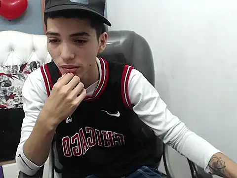 Asher costa online show from 4, 3, 2026