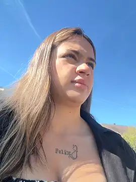 BabyKathy online show from 7, 4, 2026